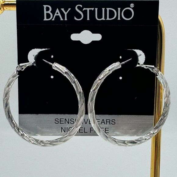 Bay Studio Silver Tone Textured Hoop Earrings 1.5 inch - Picture 2 of 5